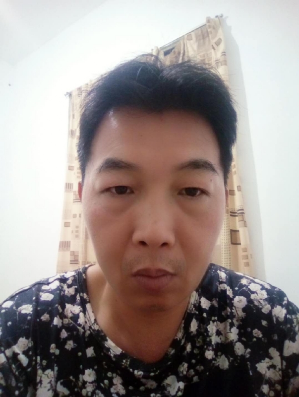 繁华哀伤的第一张照片--清流相亲网