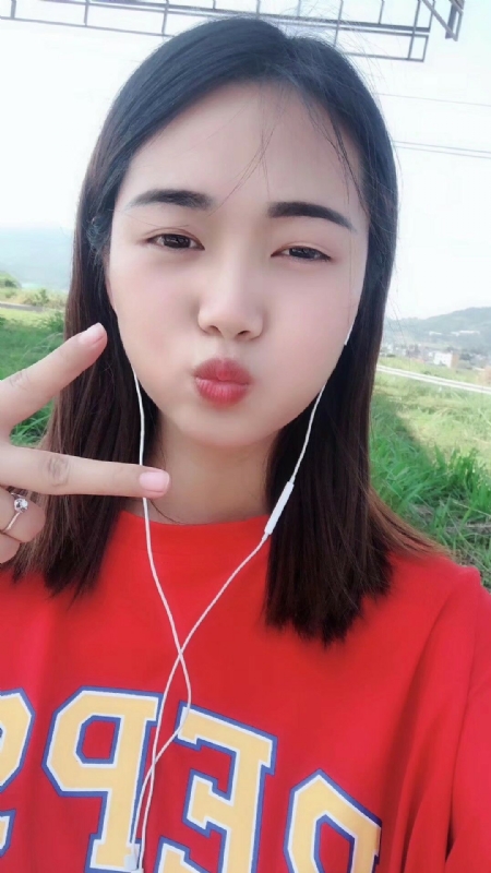 深拥必定温暖的第一张照片--清流相亲网