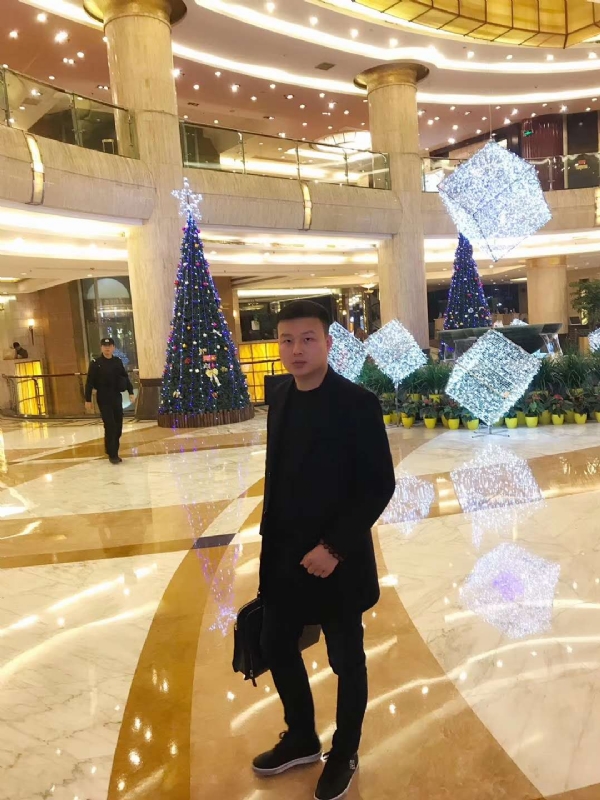 够钟的第一张照片--清流相亲网