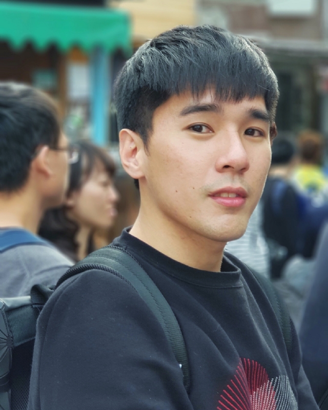 雨中孤独的第一张照片--清流相亲网