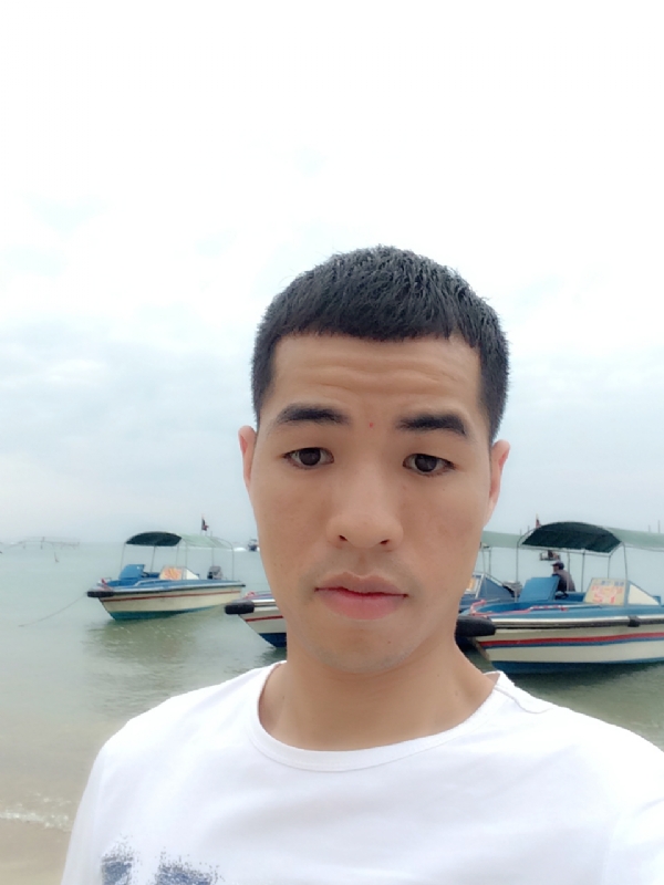 冷风的第一张照片--清流相亲网