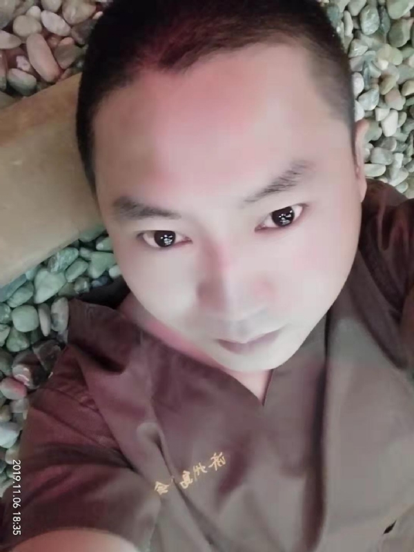 红枫叶的第一张照片--清流相亲网