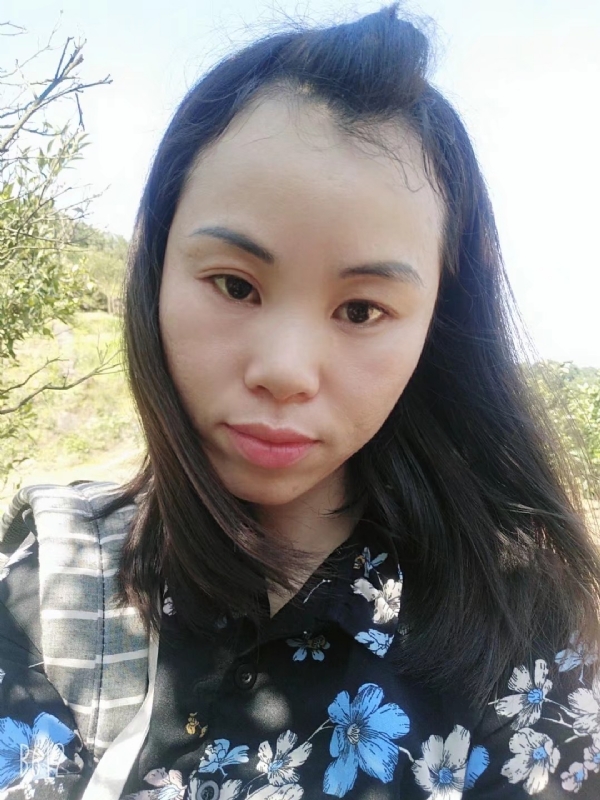 英英的第一张照片--清流相亲网