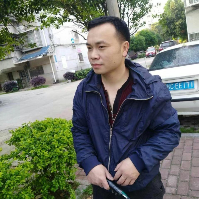 灰色足迹的第一张照片--清流相亲网