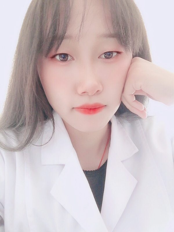 白婚纱的第一张照片--清流相亲网