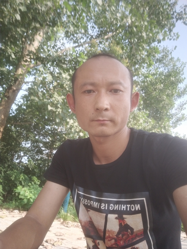 80大叔的第二张照片--清流相亲网