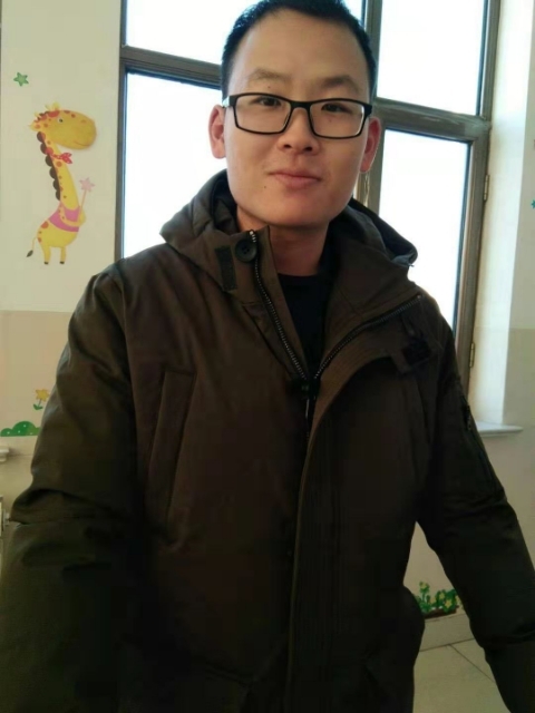 品上男人的第一张照片--清流相亲网