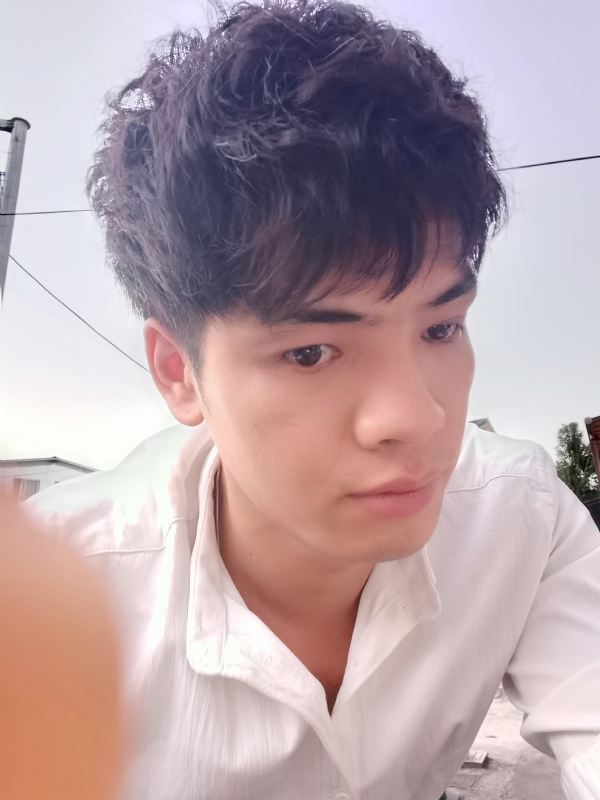 幕后老板的第三张照片--清流相亲网