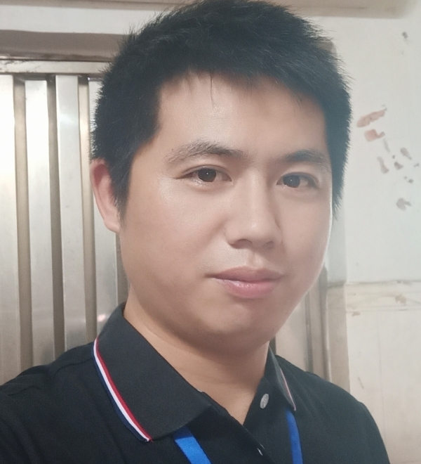 单身奶爸的第一张照片--清流相亲网