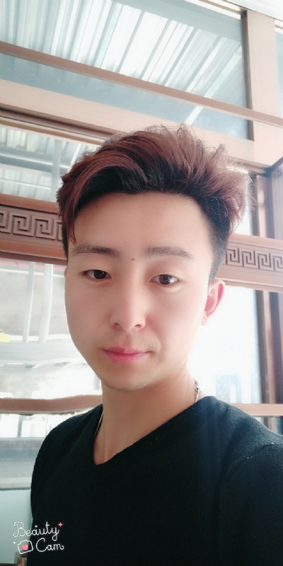 拼命微笑的第二张照片--清流相亲网