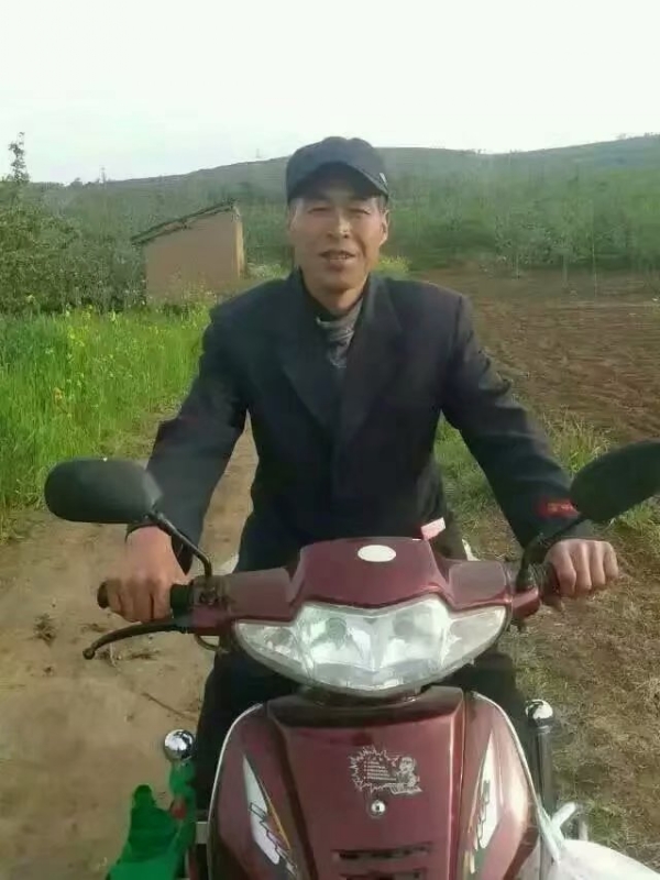 牵手随缘的第一张照片--清流相亲网