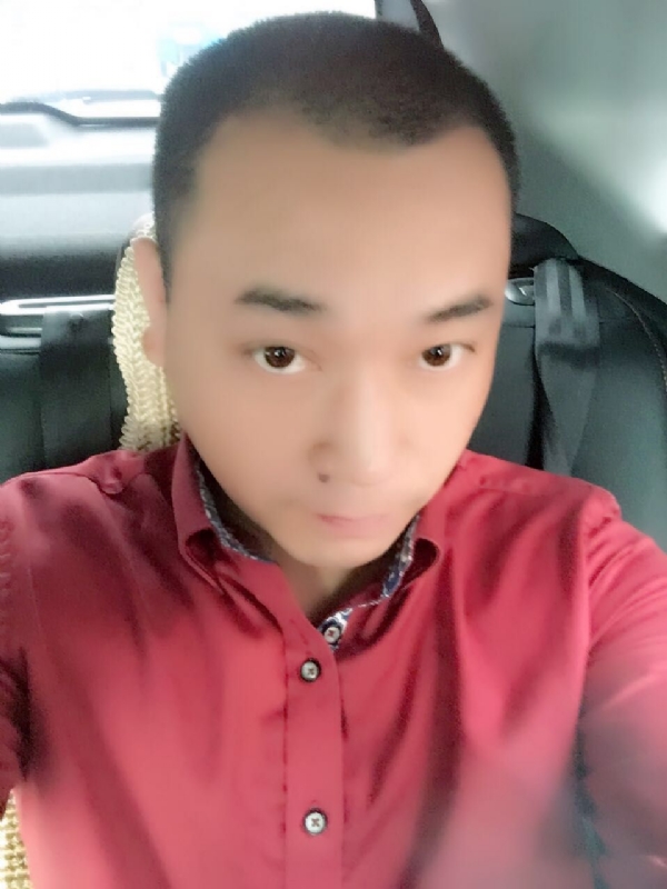 在一个路口等的第一张照片--清流相亲网