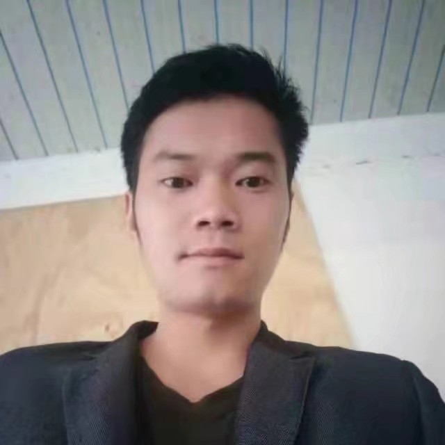 紫色的烟花的第一张照片--清流相亲网