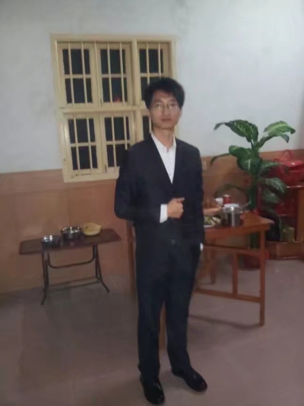 潇湘剑雨的第一张照片--清流相亲网