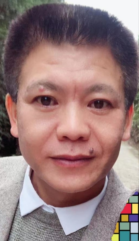水中月的第一张照片--清流相亲网