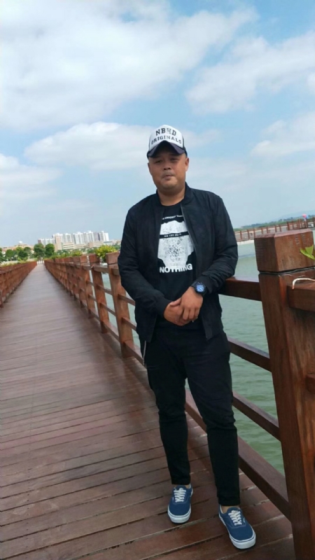 人生如戏的第二张照片--清流相亲网