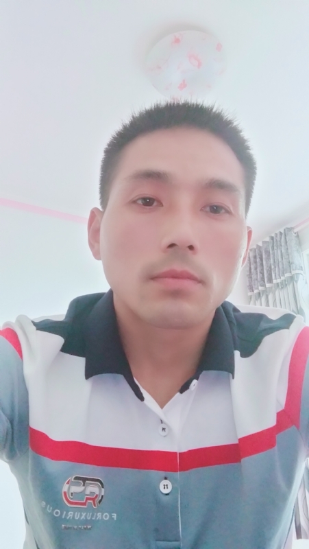 染红尘世的第二张照片--清流相亲网