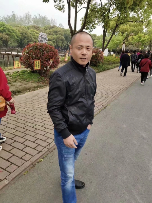 傻子的第一张照片--清流相亲网