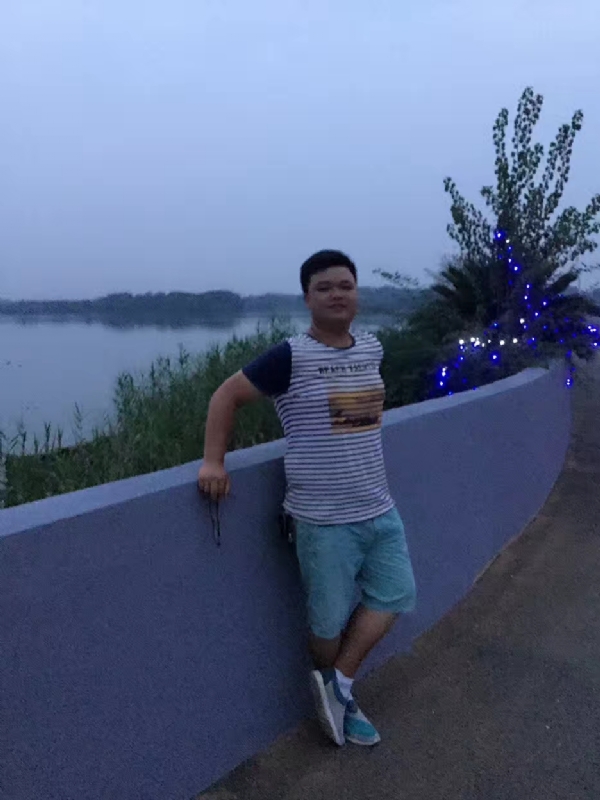 RLC的第一张照片--清流相亲网