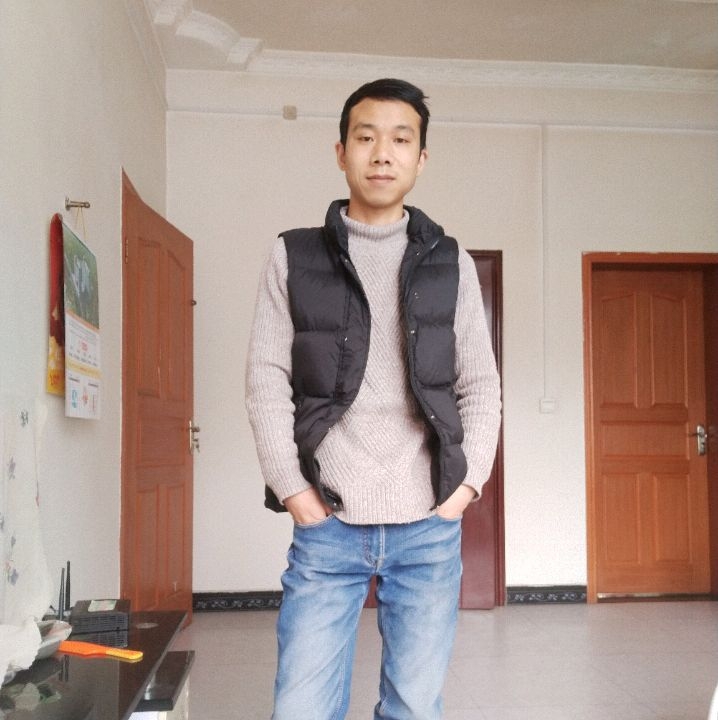 小伙子的第一张照片--清流相亲网