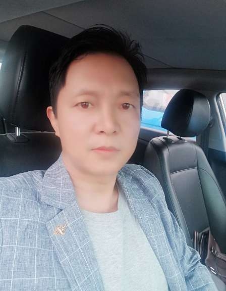 深蓝的第一张照片--清流相亲网