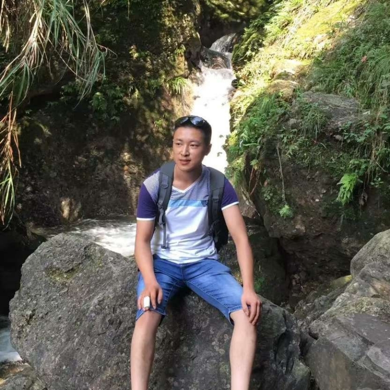 人杰地也灵的第一张照片--清流相亲网