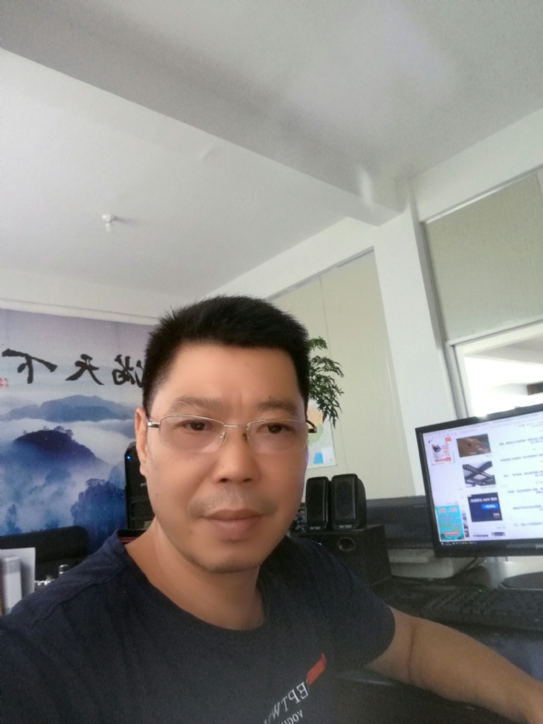心平气和的第一张照片--清流相亲网