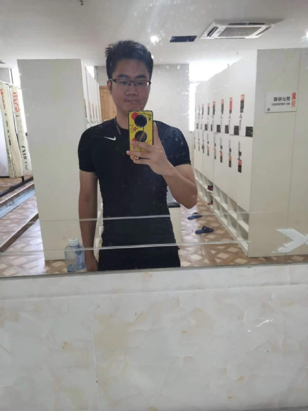 习惯发呆的第一张照片--清流相亲网