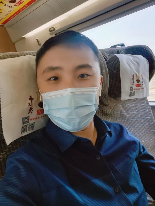 孤独的小屁猪的第二张照片--清流相亲网