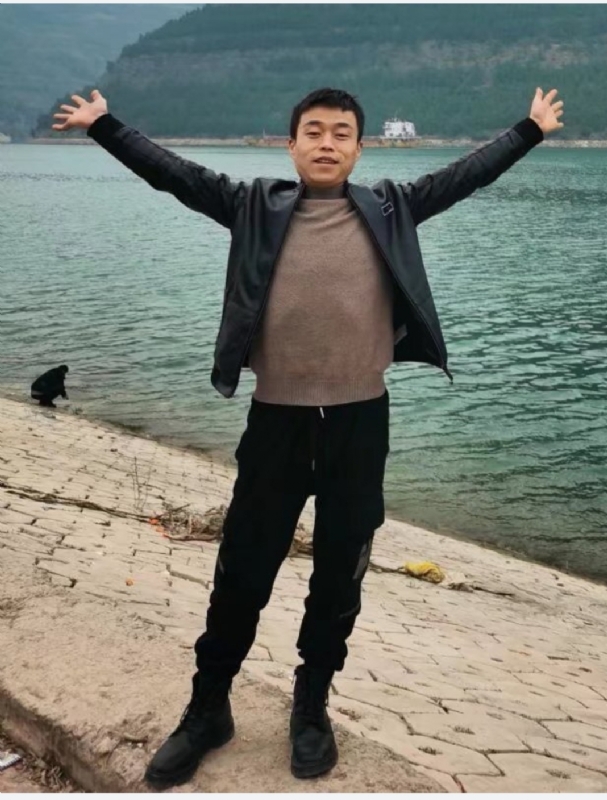 寂寞的风的第二张照片--清流相亲网
