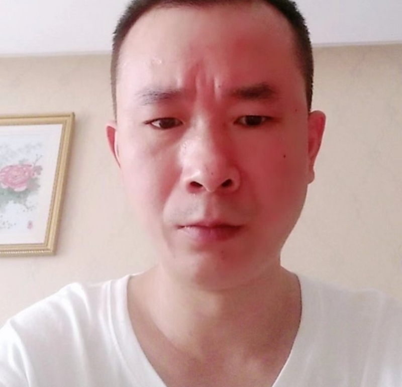 自由飞翔的第一张照片--清流相亲网