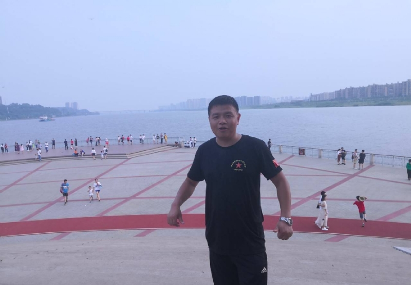 曾经心疼的我的第一张照片--清流相亲网