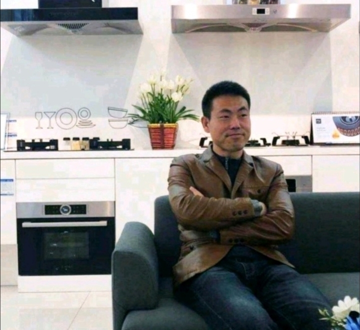奋斗的执着的第一张照片--清流相亲网