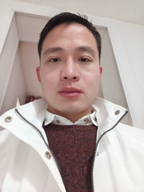 忧伤还是快乐的第一张照片--清流相亲网