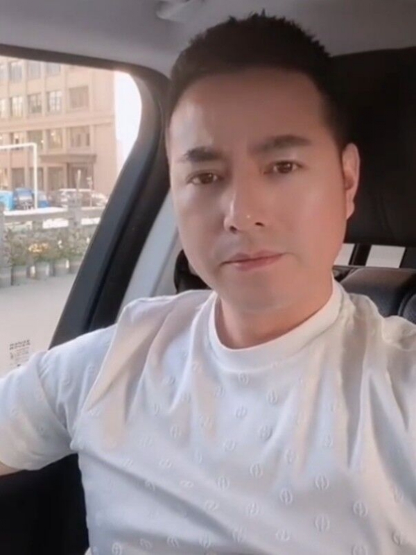 勿忘初心的第一张照片--清流相亲网