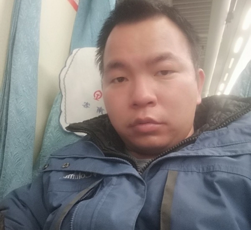 淡定的第一张照片--清流相亲网