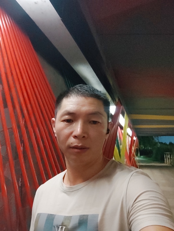 夜猫的第一张照片--清流相亲网