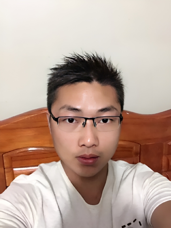 炽热的岩浆的第一张照片--清流相亲网