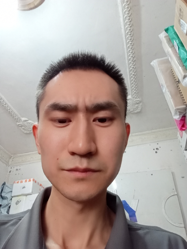 西门吹雪的第一张照片--清流相亲网