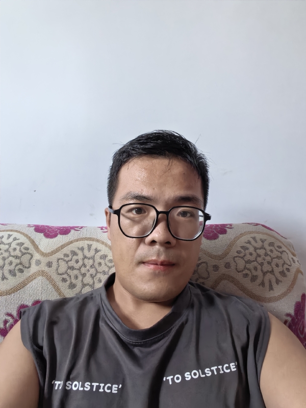 卫TF的第四张照片--清流相亲网